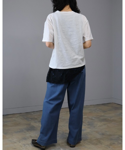 Doumoi(ドゥモエ)の「星柄ダメージ加工 フォトプリント Tシャツ(Tシャツ/カットソー・レディース・B/C/A・FREE)」の22枚目の写真