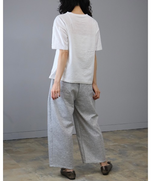 Doumoi(ドゥモエ)の「星柄ダメージ加工 フォトプリント Tシャツ(Tシャツ/カットソー・レディース・B/C/A・FREE)」の13枚目の写真