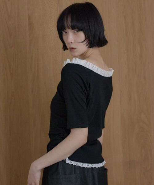 kivi(キヴィ)の「裾レースリブトップス(Tシャツ/カットソー・レディース・ライトグレー/レッド/ブラック・FREE)」の10枚目の写真