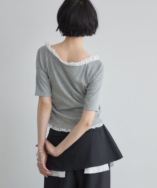 kivi(キヴィ)の「裾レースリブトップス(Tシャツ/カットソー・レディース・ライトグレー/レッド/ブラック・FREE)」の20枚目の写真