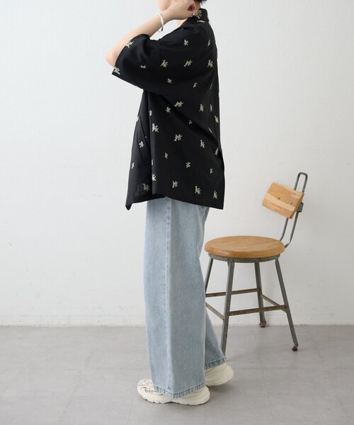 ear PAPILLONNER（イアパピヨネ）の「花柄半袖ジャケット【SUM1 STYLE】（その他アウター・レディース・ブラック/ベージュ・FREE）」の15枚目の写真