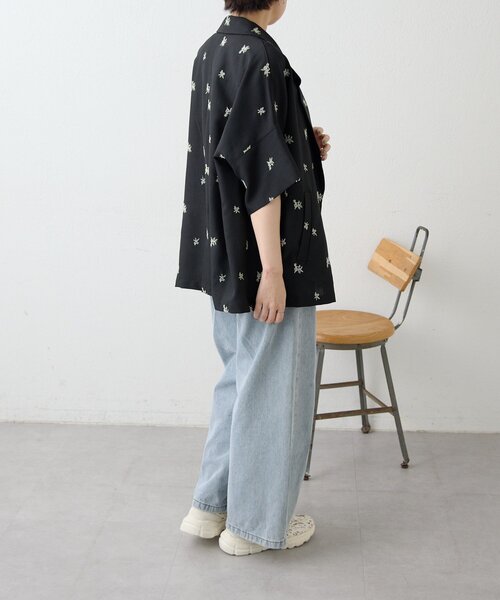 ear PAPILLONNER（イアパピヨネ）の「花柄半袖ジャケット【SUM1 STYLE】（その他アウター・レディース・ブラック/ベージュ・FREE）」の16枚目の写真