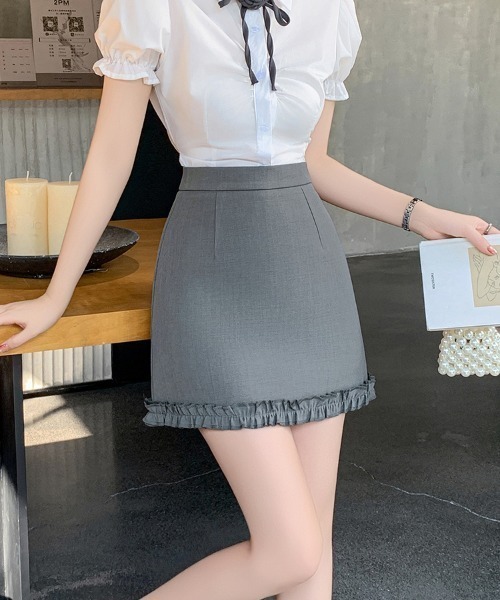 LUCPY(ラクピー)の「フリルヘムミニスカート(スカート・レディース・ブラック/ピンク/グレー・LARGE/MEDIUM/X-LARGE/SMALL)」の4枚目の写真