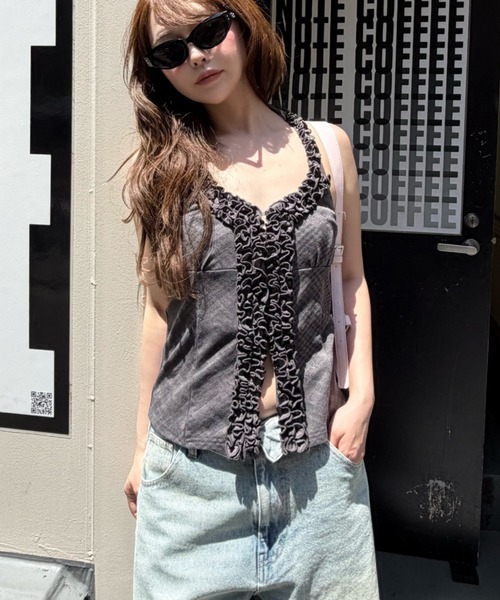 RAY CASSIN(レイカズン)の「【ドット / チェック】ホルターネックフリルホックトップス(Tシャツ/カットソー・レディース・ブラック系その他2/ライトベージュ/ホワイト系その他2/チャコールグレー・FREE)」の9枚目の写真