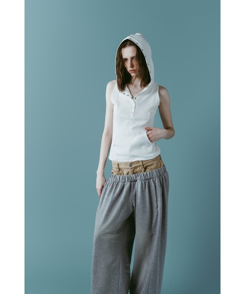 Knuth Marf（クヌースマーフ）の「snap-button hoodie（タンクトップ・レディース・ホワイト/チャコール/ネイビー・FREE）」の4枚目の写真