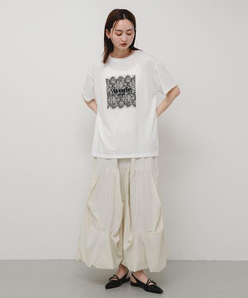 SENSE OF PLACE by URBAN RESEARCH(センスオブプレイスバイアーバンリサーチ)の「レースロゴTシャツ(Tシャツ/カットソー・レディース・ブラック/オフホワイト/チャコールグレー・ONE)」の7枚目の写真