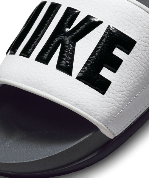 NIKE(ナイキ)の「ナイキ NIKE ナイキ オフコート スライド(サンダル・メンズ・ホワイト×ブラック・24.0cm/25.0cm/26.0cm/27.0cm/28.0cm)」の5枚目の写真