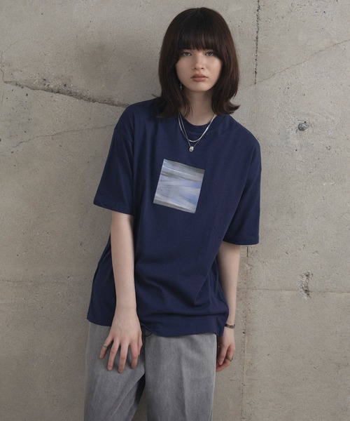 Confirm(コンファーム)の「アブストラクト絵画 フロントプリント 半袖Tシャツ メンズ レディース(Tシャツ/カットソー・メンズ・ブラック/ブラック系その他/ネイビー/ブラウン/ホワイト系その他/ホワイト・L/M)」の6枚目の写真