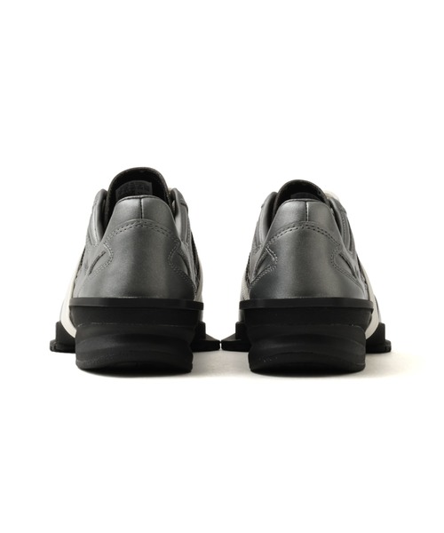 adidas（アディダス）の「adidas FORUM SQ W / アディダス フォーラム SQ W（スニーカー・レディース・シルバーグレー・22.5cm/25.0cm/24.5cm/24.0cm/23.5cm/23.0cm）」の3枚目の写真