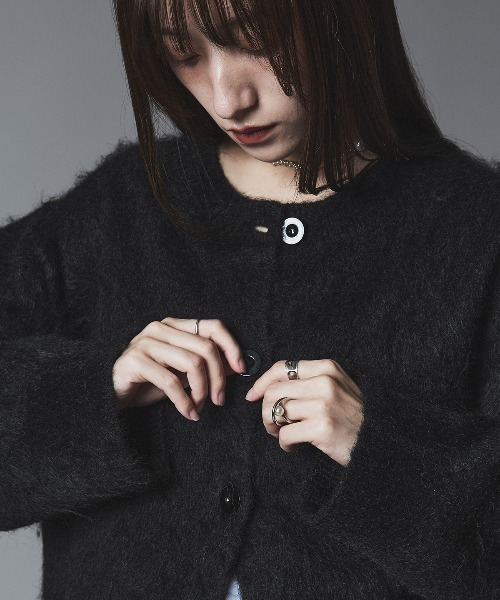 W:Huku（フーク）の「モヘア シャギー ニット カーディガン / Mohair Shaggy Knit Cardigan（カーディガン/ボレロ・レディース・ベージュ系その他/チャコール/ブラック/ブラウン・FREE）」の11枚目の写真