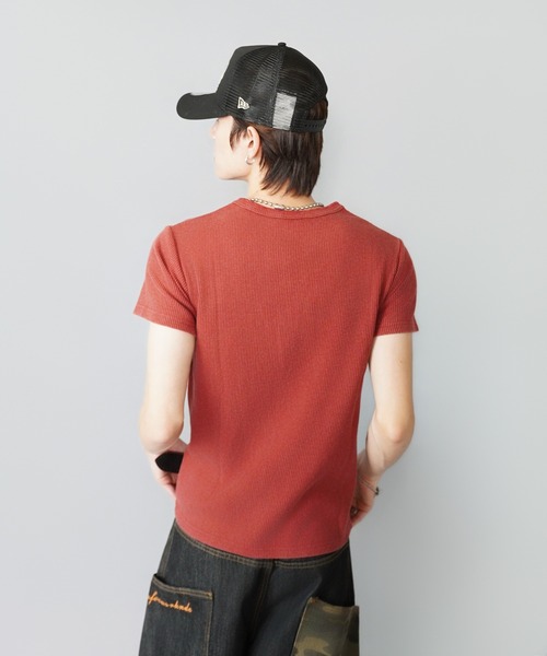 SPINNS(スピンズ)の「短丈ヘンリーネックサーマル半袖Tシャツ/ワンポイントロゴ刺繍(Tシャツ/カットソー・メンズ・ワイン/ブラック/ホワイト・ONESIZE)」の13枚目の写真