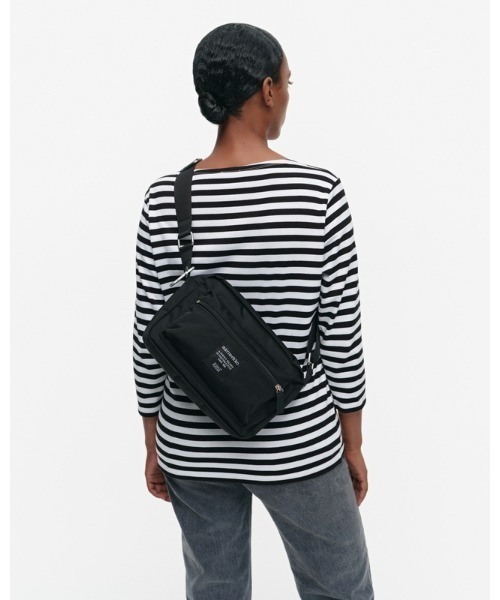 marimekko（マリメッコ）の「【バナー掲載特典付】Roadie / My Things ＆ Vihkiruusu / Cup 2dl 2pcs（ショルダーバッグ・レディース・ブラック・FREE）」の5枚目の写真