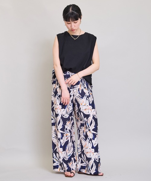 LHELBIE(レルビエ)の「プリントドッキングトップス(Tシャツ/カットソー・レディース・イエロー/ブルー/ブラック・M)」の11枚目の写真