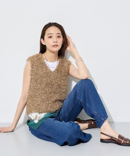 INDIVI(インディヴィ)の「【洗える】ファンシーヤーンVネックニットベスト(ニット/セーター・レディース・ブラウン系/オフホワイト/ブラック・13/15 /05/38)」の14枚目の写真