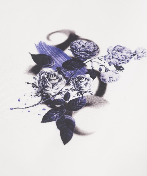 1111clothing（ワンフォークロージング）の「フラワーモチーフ バックプリント Tシャツ / Flower-Motif Back-Printed T-Shirt（Tシャツ/カットソー・メンズ・ブラック/ホワイト・M/L）」の21枚目の写真