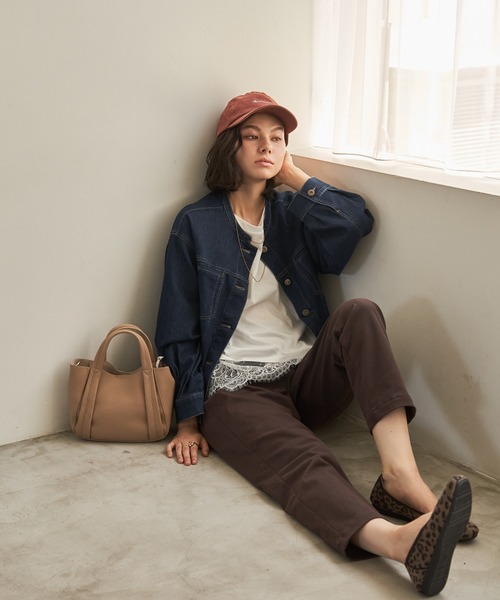 ikka（イッカ）の「メッシュデニムブルゾン【親子コーデ】（デニムジャケット・レディース・ブラック/ネイビー・M/L）」の6枚目の写真