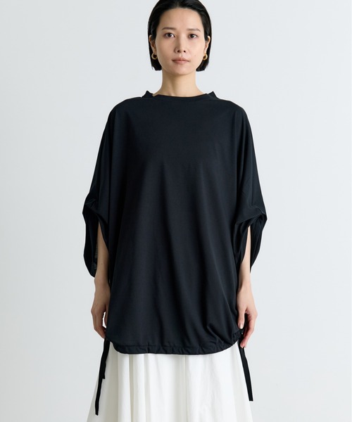 COGTHEBIGSMOKE(コグザビッグスモーク)の「【COGTHEBIGSMOKE/コグザビッグスモーク】NARIAH TUCKED SLEEVE TOP/タックスリーブTシャツ(Tシャツ/カットソー・レディース・ホワイト/ブラック・1)」の20枚目の写真