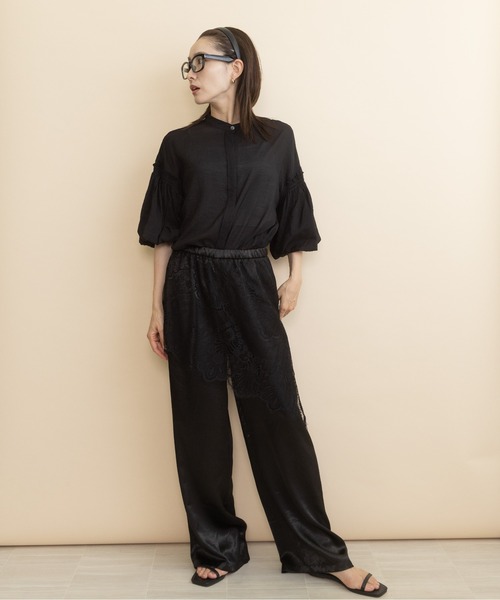 lodie(ロディ)の「バルーン袖シアーブラウス(シャツ/ブラウス・レディース・チャコールグレー/ブラック/ベージュ・FREE)」の8枚目の写真