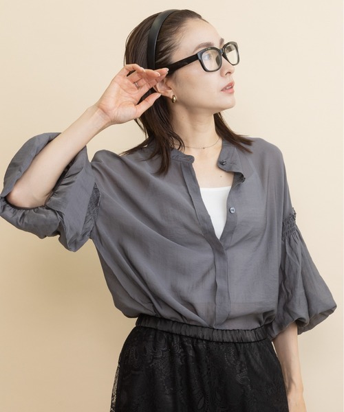 lodie(ロディ)の「バルーン袖シアーブラウス(シャツ/ブラウス・レディース・チャコールグレー/ブラック/ベージュ・FREE)」の18枚目の写真