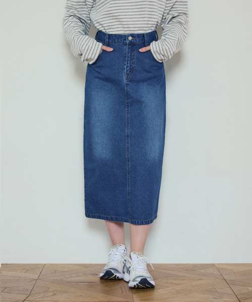 WEDNESDAYOASISFORWOMEN(ウェンズデー オアシス フォー ウーマン)の「W/ウォッシュドデニムロングスカート_2カラー(WC25_SK01)(スカート・レディース・ブルー/ブラック・SMALL/MEDIUM)」の3枚目の写真