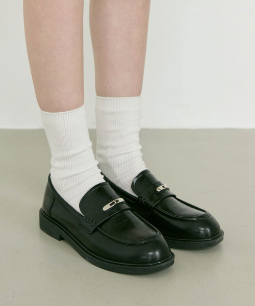 APIED MARCHE（アピエド マルシェ）の「ピエド メタルクローザー 牛革 ローファー 3.5cm -PM3030 (1色)（ローファー・レディース・ブラック・23cm/23.5cm/24cm/24.5cm/25cm）」の5枚目の写真