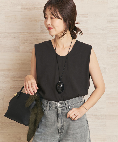 plage(プラージュ)の「minimal N/S Tシャツ(Tシャツ/カットソー・レディース・ベージュ系その他/ライトグレー・FREE)」の2枚目の写真