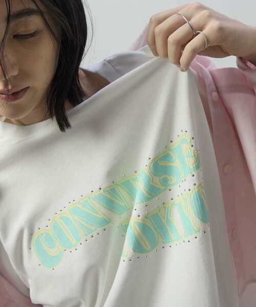 CONVERSE TOKYO（コンバーストウキョウ）の「LOGO PRINT HOTFIX TEE（Tシャツ/カットソー・レディース・ホワイト/ブラック/ブルー・SMALL/MEDIUM）」の8枚目の写真