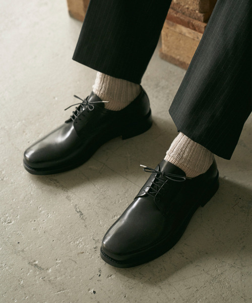 EARLE(アール)の「EARLE アール / EARLE blucher キップレザー外羽根ドレスシューズ / ER3105(ドレスシューズ・メンズ・ブラック・40/41/42/43)」の2枚目の写真