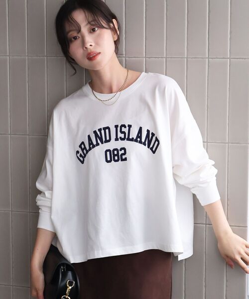 le.coeur blanc（ルクールブラン）の「《WEB限定》カレッジロゴオーバーロングTシャツ（Tシャツ/カットソー・レディース・ブラック/オフホワイト/ボルドー/カーキオリーブ・38）」の5枚目の写真
