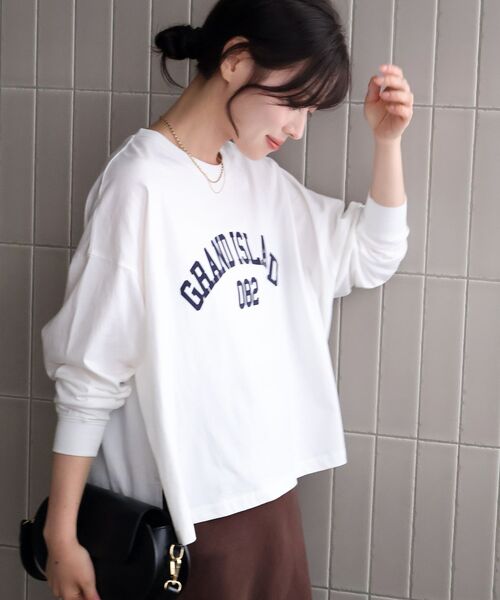 le.coeur blanc（ルクールブラン）の「《WEB限定》カレッジロゴオーバーロングTシャツ（Tシャツ/カットソー・レディース・ブラック/オフホワイト/ボルドー/カーキオリーブ・38）」の11枚目の写真