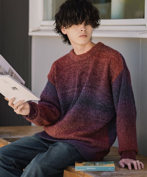 Rocky Monroe(ロッキーモンロー)の「オーバーサイズ ウール混ブークレー段染めグラデーションボーダー柄クルーニットセーター(ニット/セーター・メンズ・マスタード/オレンジ/ブルー/ブラウン/パープル/ナチュラル/レッド/ブラック・M/L)」の7枚目の写真