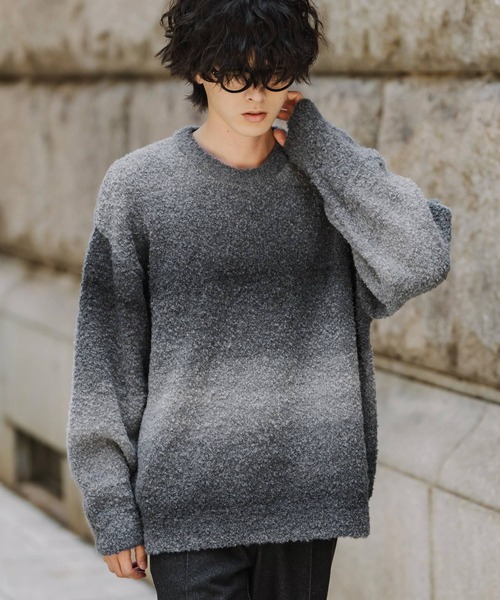 Rocky Monroe(ロッキーモンロー)の「オーバーサイズ ウール混ブークレー段染めグラデーションボーダー柄クルーニットセーター(ニット/セーター・メンズ・マスタード/オレンジ/ブルー/ブラウン/パープル/ナチュラル/レッド/ブラック・M/L)」の13枚目の写真