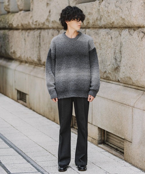 Rocky Monroe(ロッキーモンロー)の「オーバーサイズ ウール混ブークレー段染めグラデーションボーダー柄クルーニットセーター(ニット/セーター・メンズ・マスタード/オレンジ/ブルー/ブラウン/パープル/ナチュラル/レッド/ブラック・M/L)」の10枚目の写真