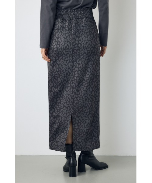 AZUL by moussy(アズールバイマウジー)の「フェイクスエードアニマルプリントタイトスカート 秋服 冬服 レオパード ヒョウ柄 Iラインスカート ロングスカート(スカート・レディース・ブラウン系その他/マルチ/ブラック系その他・MEDIUM/SMALL)」の5枚目の写真