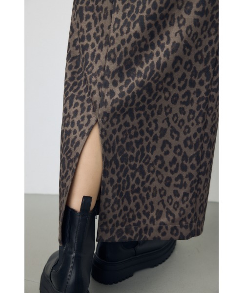 AZUL by moussy(アズールバイマウジー)の「フェイクスエードアニマルプリントタイトスカート 秋服 冬服 レオパード ヒョウ柄 Iラインスカート ロングスカート(スカート・レディース・ブラウン系その他/マルチ/ブラック系その他・MEDIUM/SMALL)」の22枚目の写真