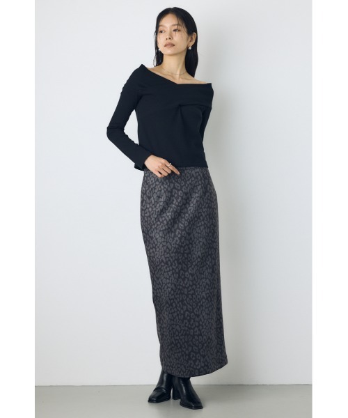 AZUL by moussy(アズールバイマウジー)の「フェイクスエードアニマルプリントタイトスカート 秋服 冬服 レオパード ヒョウ柄 Iラインスカート ロングスカート(スカート・レディース・ブラウン系その他/マルチ/ブラック系その他・MEDIUM/SMALL)」の14枚目の写真
