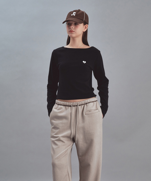 Rest&Recreation(レストアンドレクリエーション)の「BOAT NECK LONG SLEEVE - BLACK(Tシャツ/カットソー・レディース・その他・SMALL/MEDIUM)」の1枚目の写真