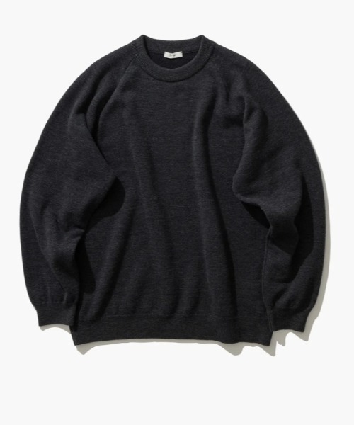 ATON(エイトン)の「ATON(エイトン)WOOL COTTON TERRY | CREW NECK SWEATER(ニット/セーター・メンズ・チャコールグレー・4)」の1枚目の写真