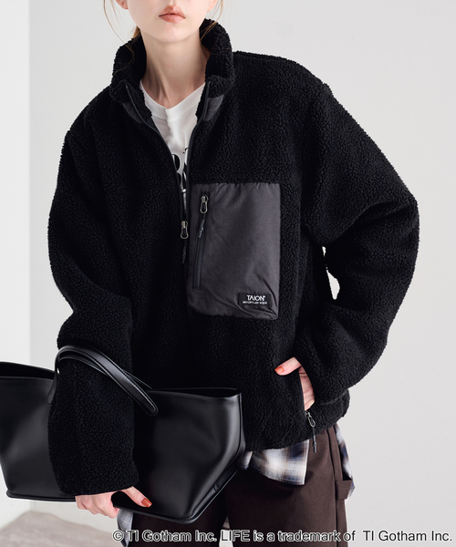 U by SPICK&SPAN(ユーバイスピックアンドスパン)の「TAION / タイオン MOUNTAIN BOA FLEECE HIGH NECK JACK(ブルゾン・レディース・ブラック/ブラウン・MEDIUM)」の1枚目の写真