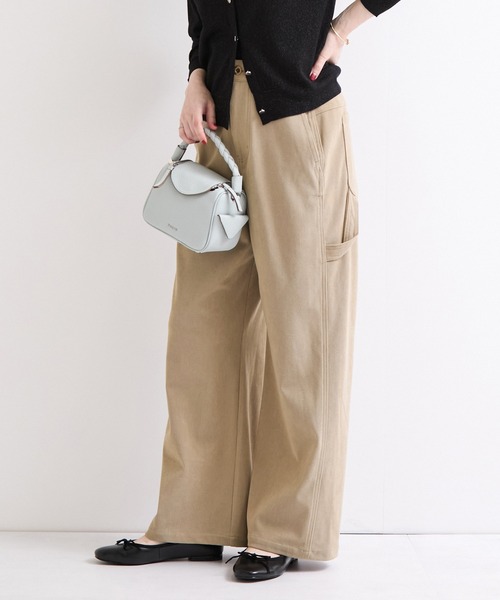 le cercle ADAM ET ROPE'(ルセルクルアダムエロペ)の「コーデュロイペインターパンツ(その他パンツ・レディース・ベージュ/ブルー/オフホワイト・FREE)」の2枚目の写真