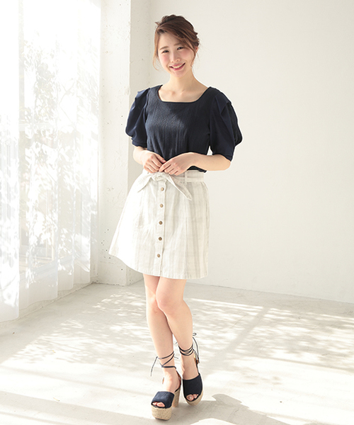 one after another NICE CLAUP（ワンアフターアナザーナイスクラップ）の「【ナイスクラップ】前釦リボンスカート（スカート・レディース・オフホワイト/ブルー/インディゴブルー/チェック・FREE）」の16枚目の写真