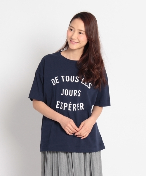 HusHusH（ハッシュアッシュ）の「サンドグリッタープリントカットソー（Tシャツ/カットソー・レディース・ブルー/カーキ/ホワイト・02）」の4枚目の写真