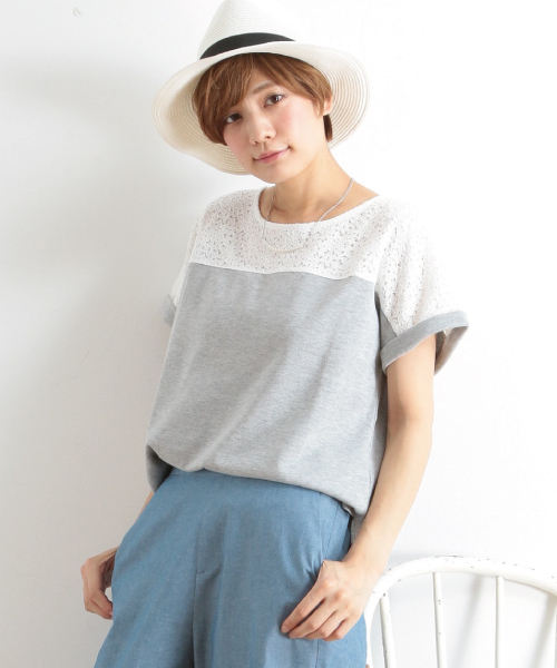earth music&ecology(アースミュージックアンドエコロジー)の「レース切替カットプルオーバー(Tシャツ/カットソー・レディース・ライトグレー/ピンク/オフホワイト/ネイビー・FREE)」の3枚目の写真