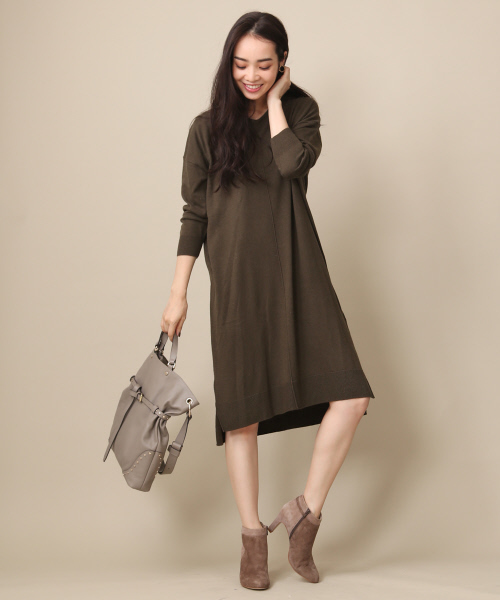 MYSELF ABAHOUSE（マイセルフアバハウス）の「アンゴラ混天竺VネックWIDEワンピース（ワンピース・レディース・グレー/ダークブラウン/オレンジ系その他5/ブラック・FREE）」の4枚目の写真