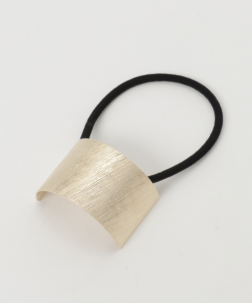 PLAIN CLOTHING（プレーンクロージング）の「1,300点突破☆加工メタルシンプルカーブヘアゴム（ヘアゴム・レディース・ゴールド/シルバー・FREE）」の5枚目の写真