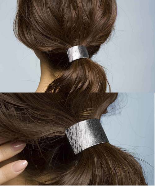 PLAIN CLOTHING（プレーンクロージング）の「1,300点突破☆加工メタルシンプルカーブヘアゴム（ヘアゴム・レディース・ゴールド/シルバー・FREE）」の8枚目の写真