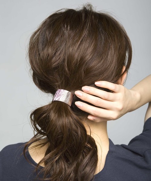 PLAIN CLOTHING（プレーンクロージング）の「1,300点突破☆加工メタルシンプルカーブヘアゴム（ヘアゴム・レディース・ゴールド/シルバー・FREE）」の12枚目の写真