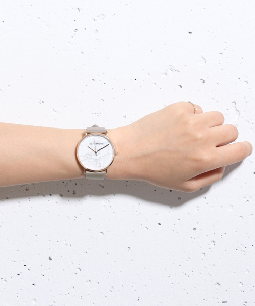 ALLY DENOVO（アリーデノヴォ）の「ALLY DENOVO　Carrara Marble 36mm（アナログ腕時計・レディース・ホワイト/ブラック・FREE）」の9枚目の写真