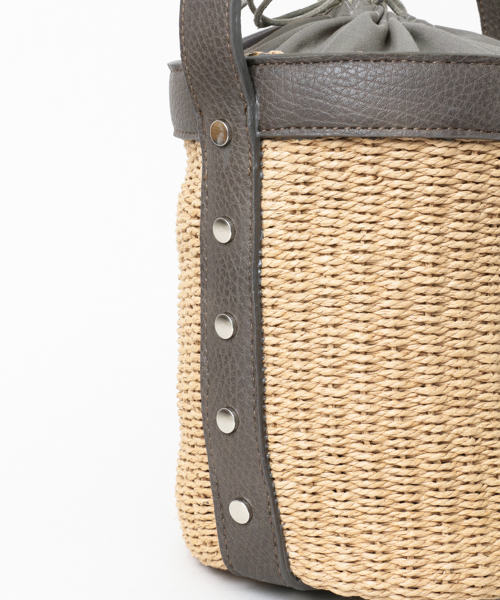 URBAN RESEARCH（アーバンリサーチ）の「 UR LAUGOA　バケツ巾着BAG（かごバッグ・レディース・ブルー/ダークグレー/オレンジ・ONE SIZE）」の9枚目の写真