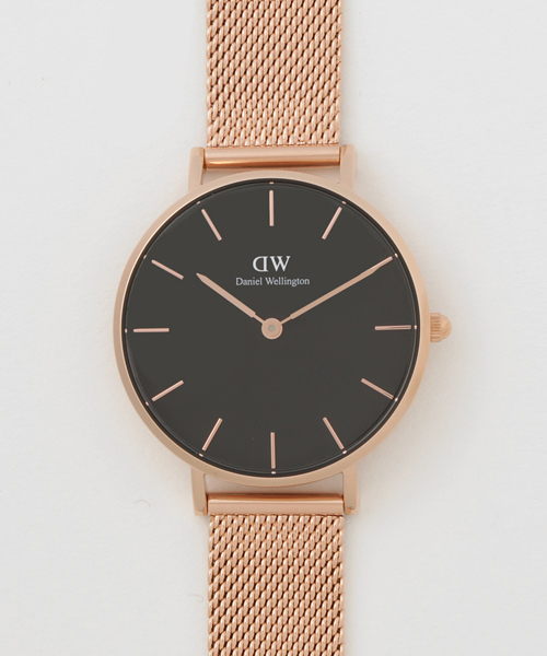 Daniel Wellington（ダニエルウェリントン）の「Daniel Wellington / ダニエル・ウェリントン CLASSIC PETTIE クラシック ぺティート / クオーツ メタルバンド 32mm（アナログ腕時計・メンズ・ゴールド/ゴールド系その他/シルバー/ブラック×シルバー・FREE）」の4枚目の写真